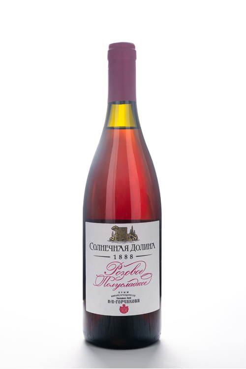 Крымское полусладкое розовое. Солнечная Долина вино розовое полусладкое. Вино Rose Солнечная Долина. Розовое вино Долина полусладкое. Солнечная Долина вино полусладкое.